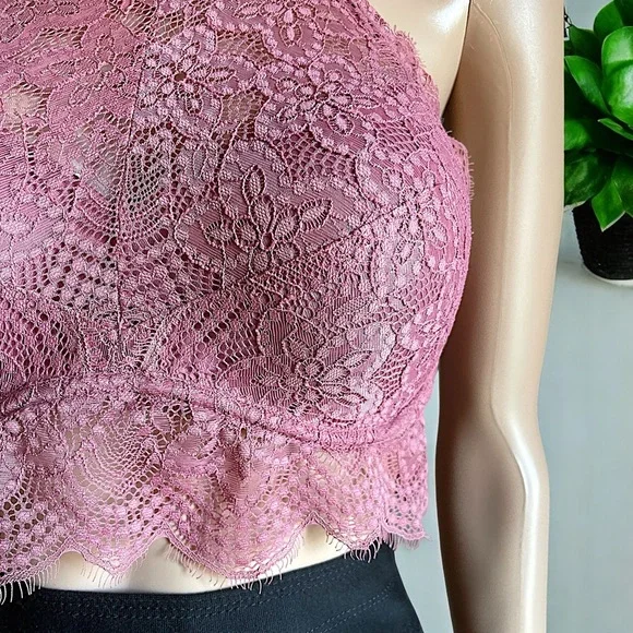Victoria's Secret PINK Eyelash Lace High-Neck Bralette - Picture 6 of 16